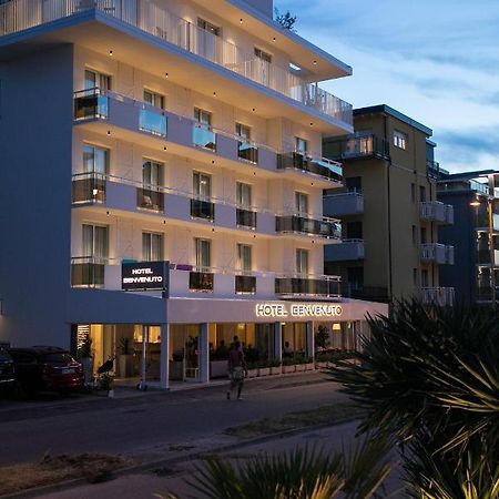 Hotel Benvenuto Caorle Bagian luar foto