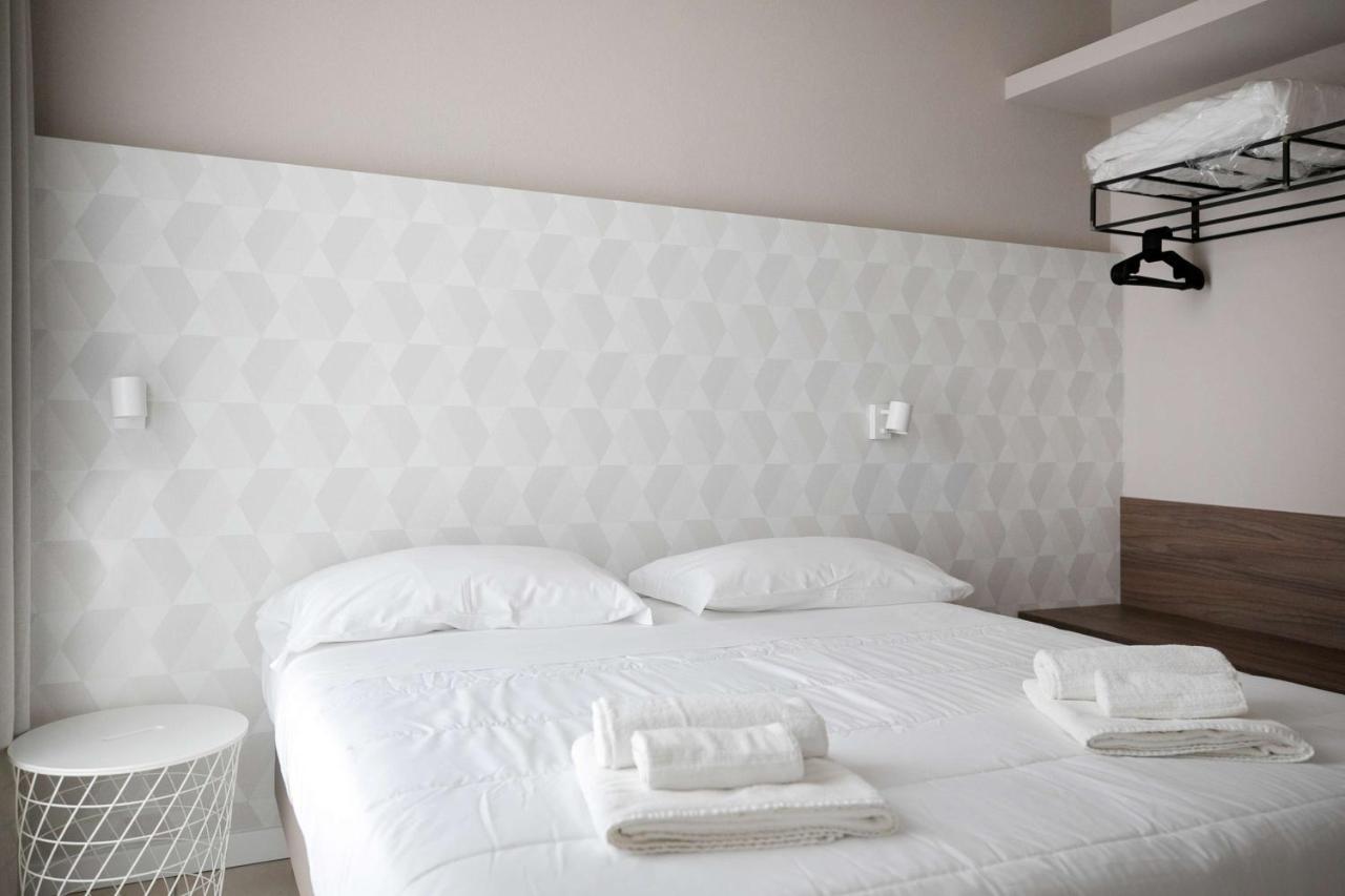 Hotel Benvenuto Caorle Bagian luar foto