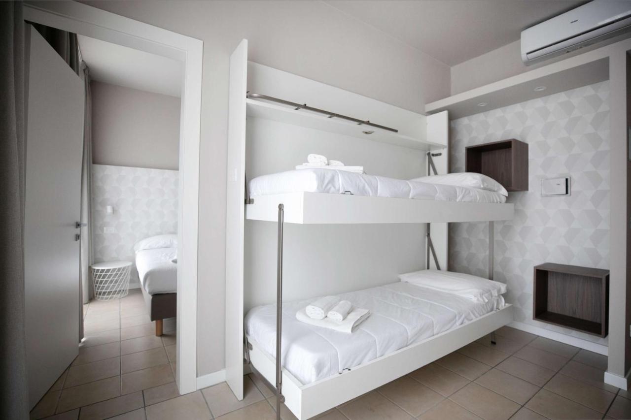 Hotel Benvenuto Caorle Bagian luar foto
