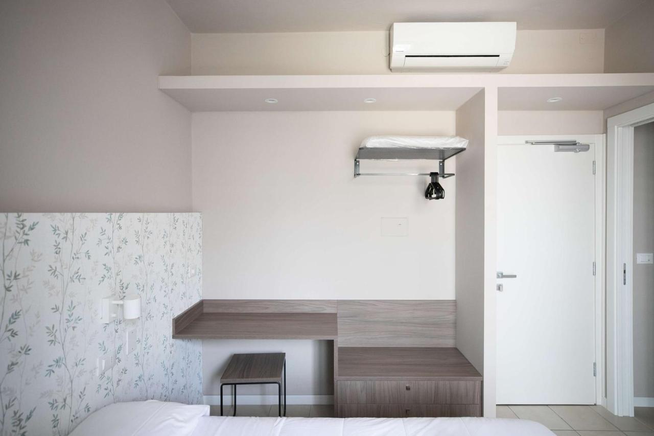 Hotel Benvenuto Caorle Bagian luar foto