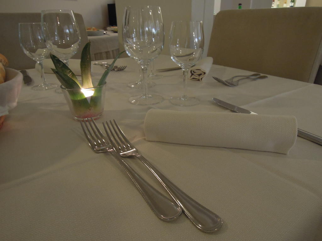 Hotel Benvenuto Caorle Bagian luar foto