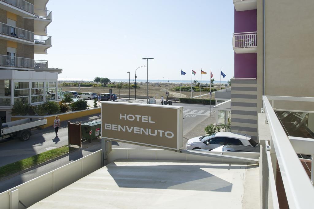 Hotel Benvenuto Caorle Bagian luar foto